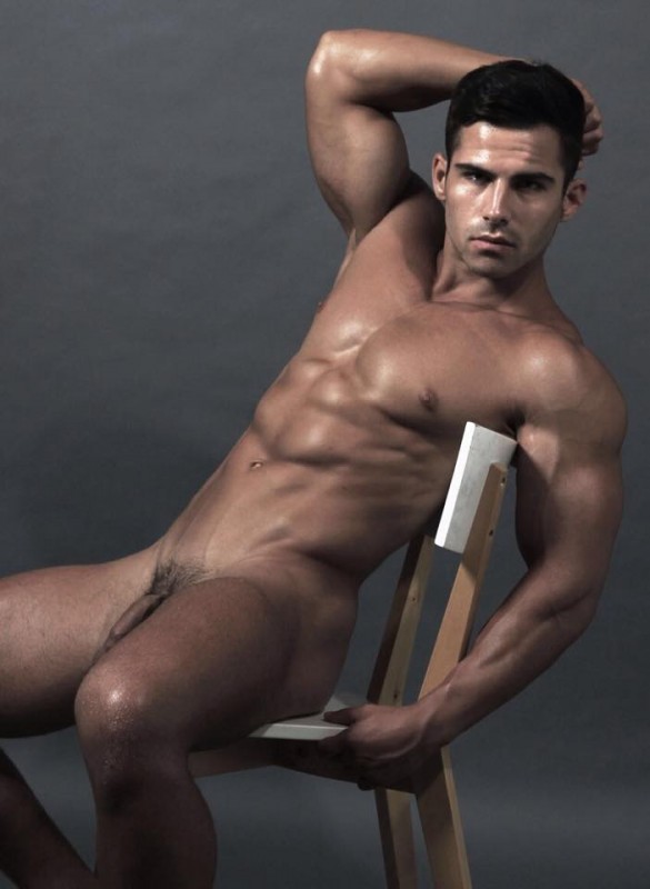 Roman Dawidoff nude