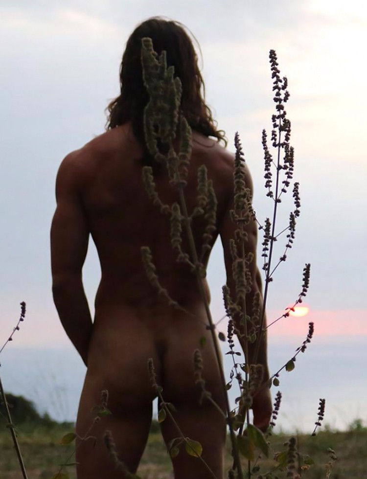 Male model Logan Swiecki-Taylor for Rufhouse Magazine