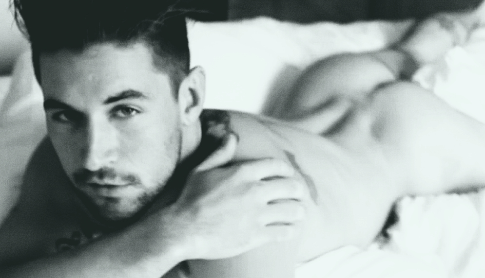 Sexy male model Benjamin Godfre