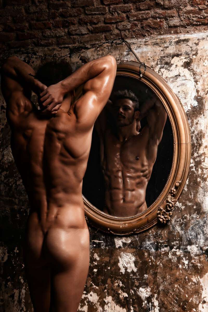 Greek Model Nasos Lakafosisis