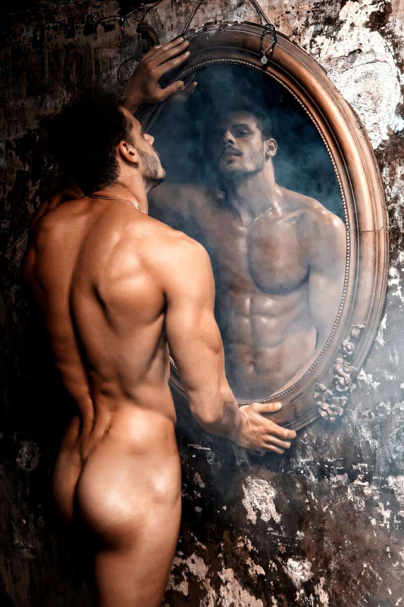 Greek Model Nasos Lakafosisis